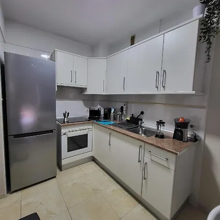 Apartment Centrico En Candelaria, Con Piscina. *