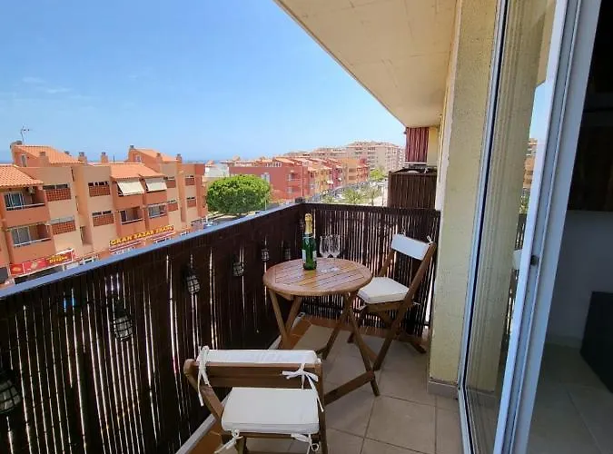 Centrico En Candelaria, Con Piscina. Appartamento