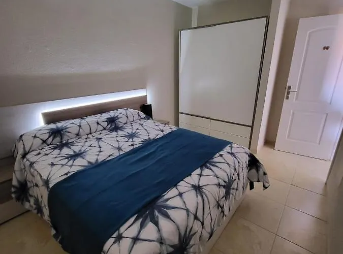 Centrico En Candelaria, Con Piscina. Appartamento